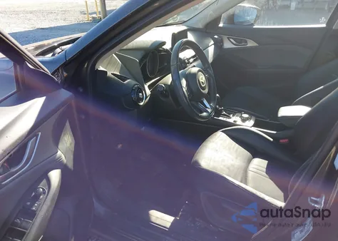 2019 Mazda Cx-3 Touring z USA, uszkodzony, nr VIN JM1DKDC76K0404001